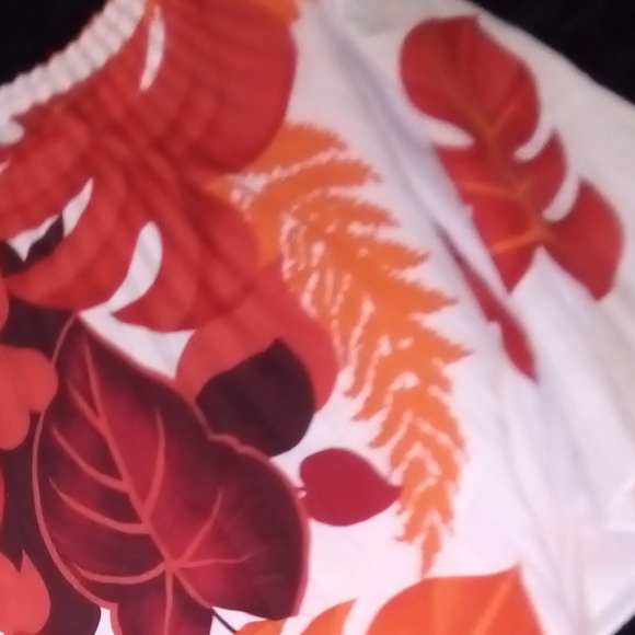 Vintage Pleated Funky Print Caftan - Picture 3 of 3